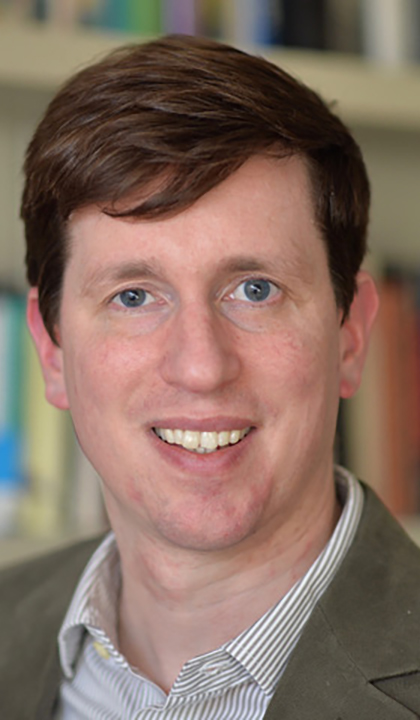 Headshot of Benjamin Looker