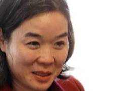 pauline lee headshot photo