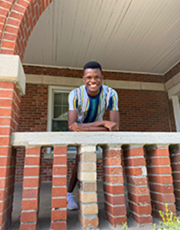 Zy'Shonne Cowans headshot