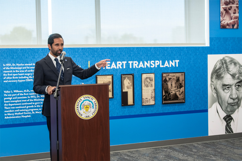 Sameer Siddiqui, M.D., speaks at an event honoring SLU’s team of doctors who performed the first heart transplant in Missouri on February 8, 1972. Sameer Siddiqui, M.D., speaks at an event honoring SLU’s team of doctors who performed the first heart transplant in Missouri on February 8, 1972.