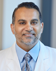 Headshot of Razi Muzaffar